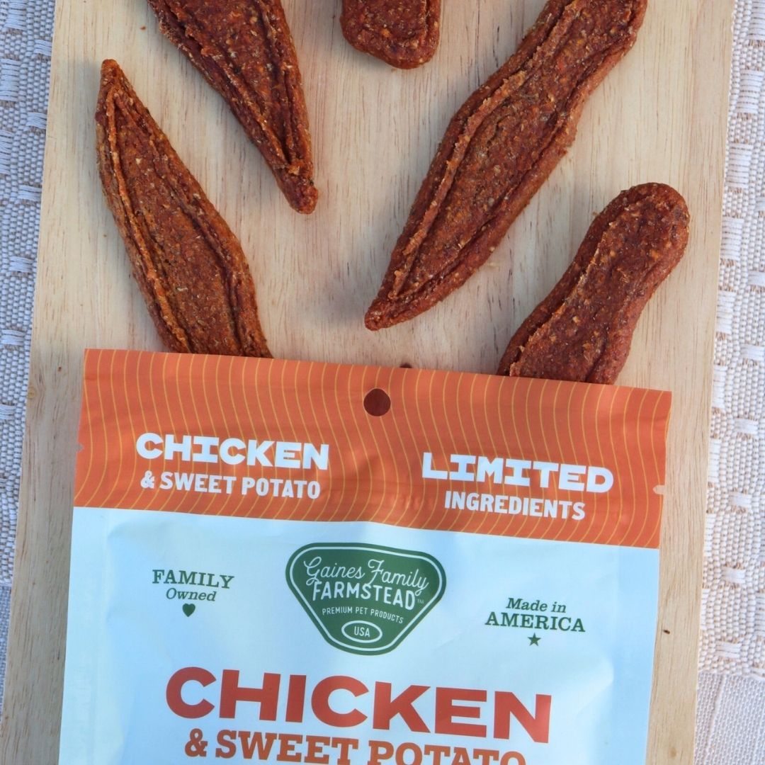 Chicken and sweet potato fillets arranged above their bag
