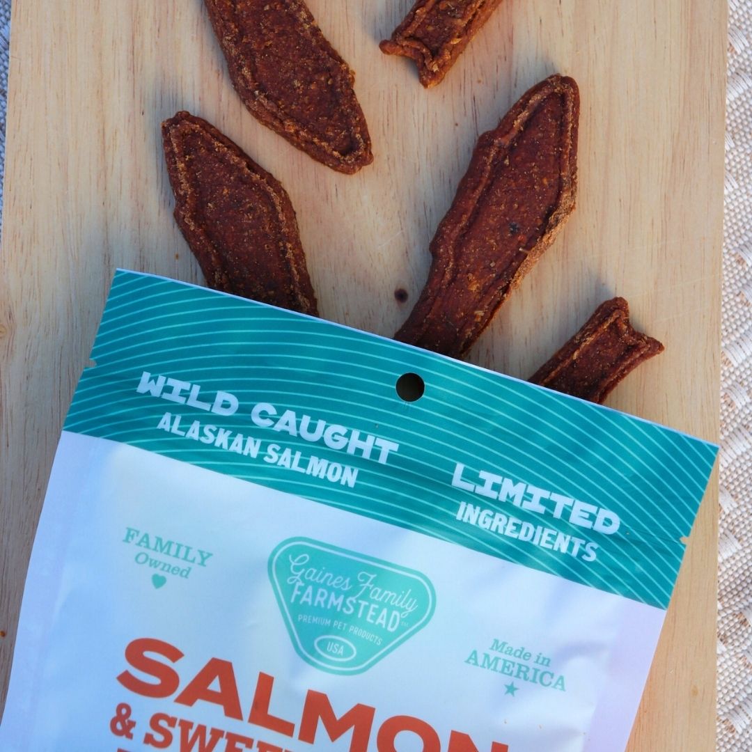Salmon and sweet potato fillets arranged above their bag